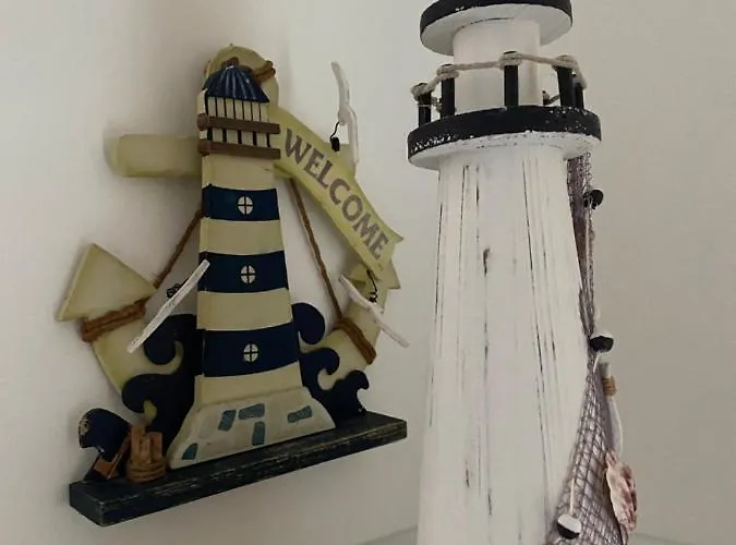 Village Centre * Lahinch