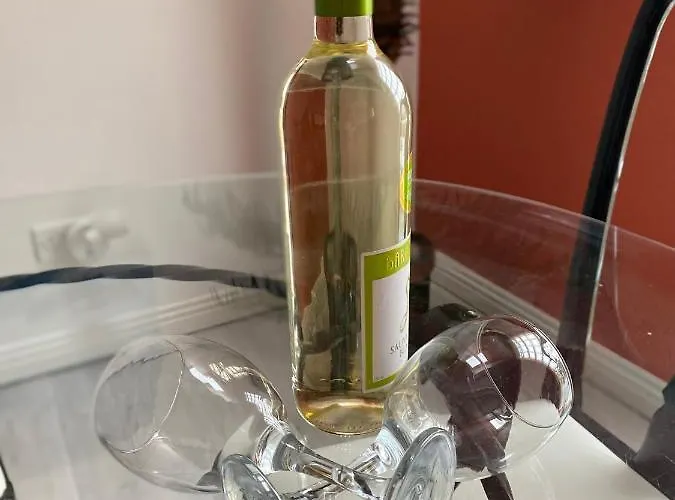 Village Centre * Lahinch